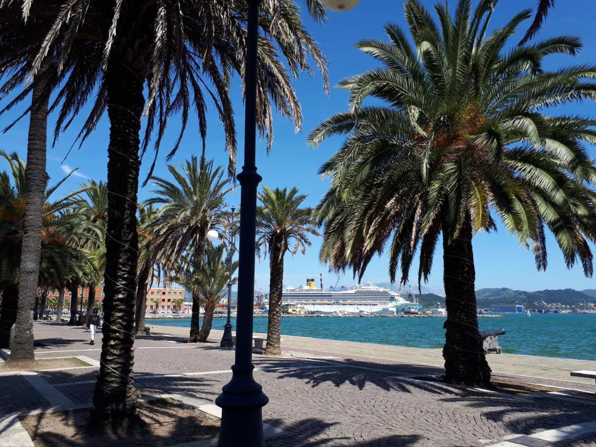 Comoda Posizione, Per 5-Terre, Portovenere, Lerici 斯培西亚 外观 照片